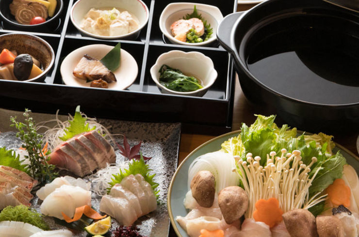 ビールと刺身盛り合わせ